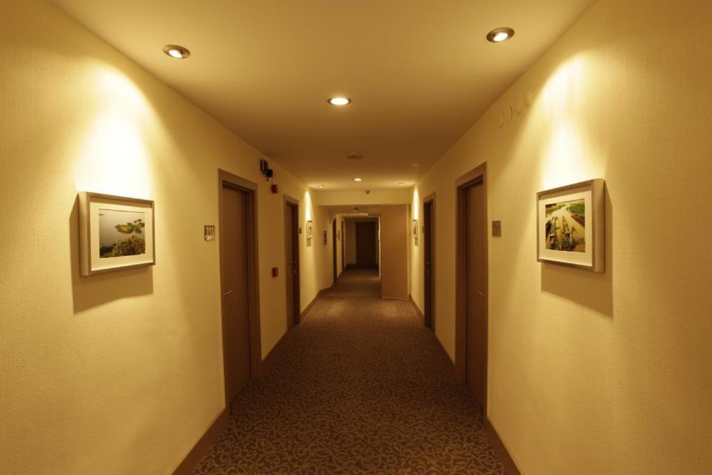 Sivas Hotel Nevv Kültér fotó